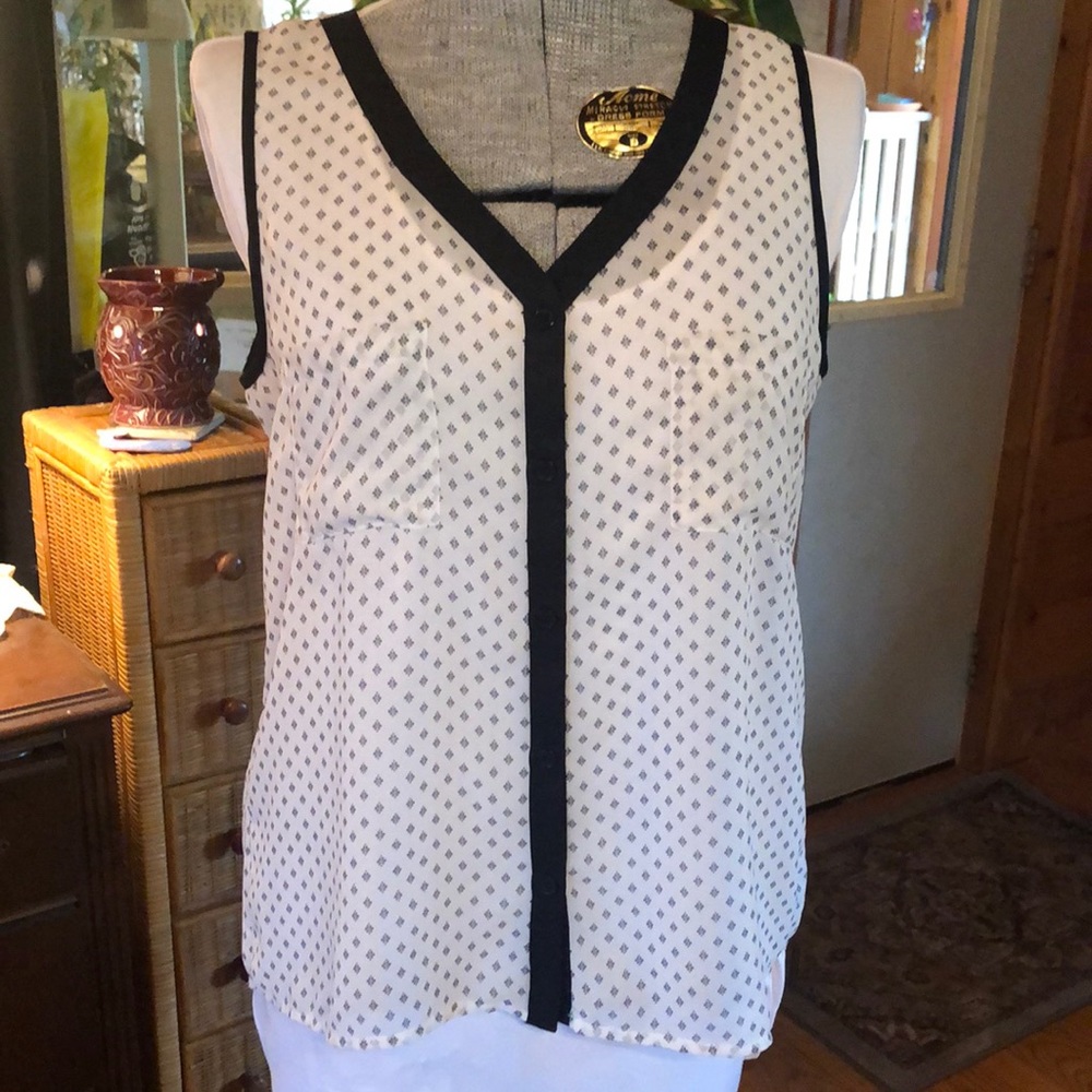 Ladies size L sheer blouse from maurices